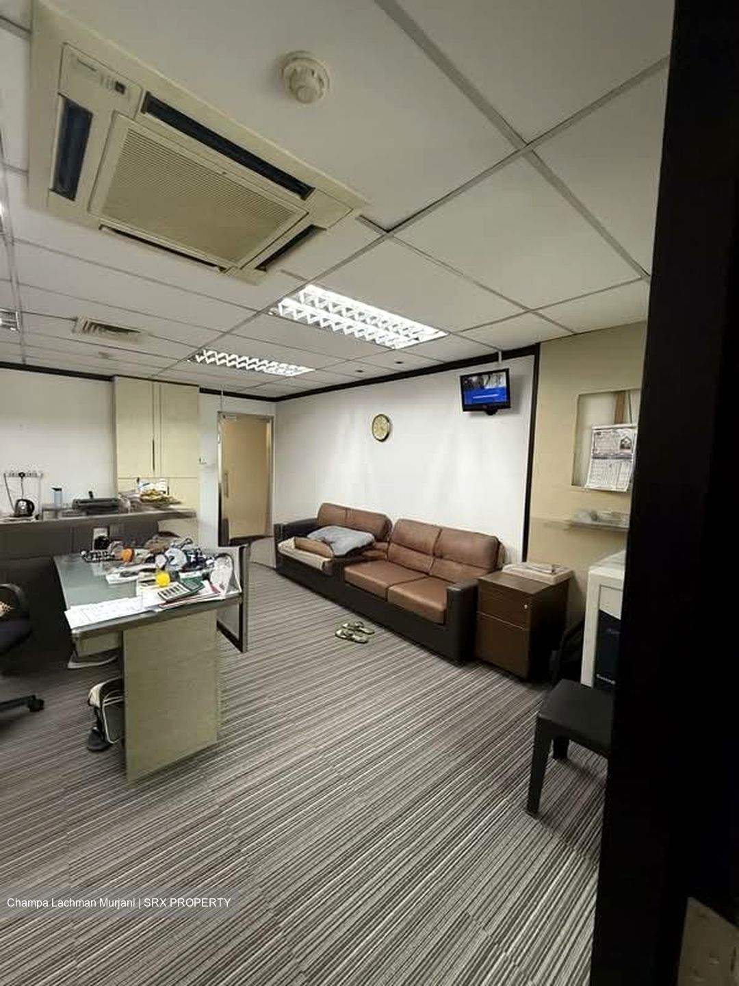 High Street Centre (D6), Office #541626131